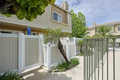 290 Victoria Street #29 (F8), Costa Mesa, CA 92627 - Photo 33