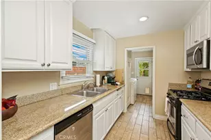 1200 W Sycamore, Orange, CA 92868 - Photo 17