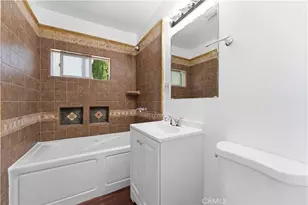 8116 Ponce Ave, Canoga Park, CA 91304 - Photo 17