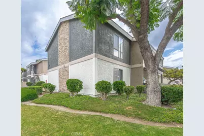 2803 S Fairview #C, Santa Ana, CA 92704 - Photo 3