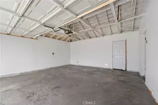 8938 Gothic Ave, North Hills, CA 91343 - Photo 31