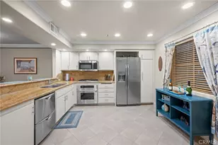 200 Pacific Coast, Huntington Beach, CA 92648 - Photo 5
