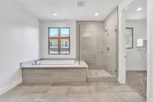 100 Whisper Rock, Irvine, CA 92602 - Photo 23