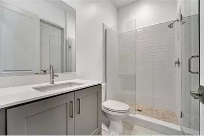 100 Whisper Rock, Irvine, CA 92602 - Photo 39