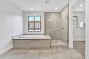 100 Whisper Rock, Irvine, CA 92602 - Photo 27