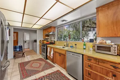249 Avenida Madrid, San Clemente, CA 92672 - Photo 21