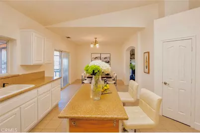 18376 Main, Hesperia, CA 92345 - Photo 7