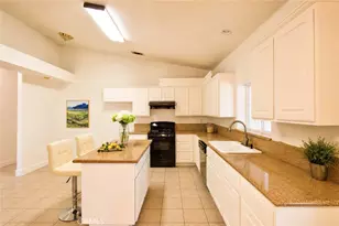 18376 Main, Hesperia, CA 92345 - Photo 5
