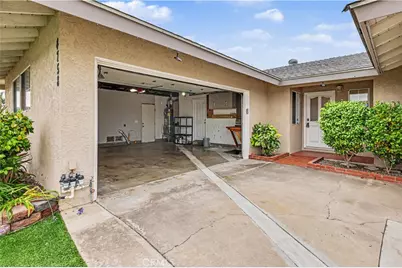4758 Mount Saint Helens Way, San Diego, CA 92117 - Photo 25