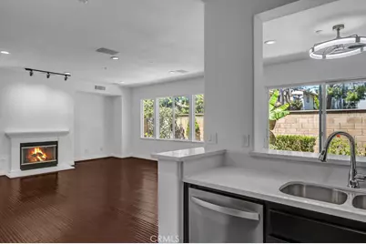 10 Salton, Irvine, CA 92602 - Photo 11