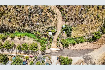 11221 Spanish Hills Drive, Corona, CA 92883 - Photo 17