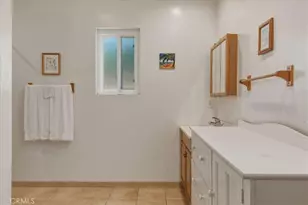 10225 Foster Rd, Downey, CA 90242 - Photo 19