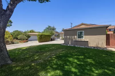 10225 Foster Rd, Downey, CA 90242 - Photo 3