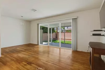 10225 Foster Rd, Downey, CA 90242 - Photo 7