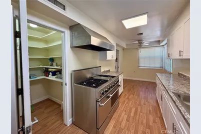 543 E Comstock, Glendora, CA 91741 - Photo 11