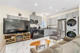 16842 Lucia, Huntington Beach, CA 92647 - Photo 31