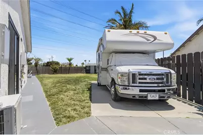 16842 Lucia, Huntington Beach, CA 92647 - Photo 47