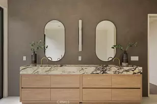18808 Canyon Crest Dr, Villa Park, CA 92861 - Photo 19