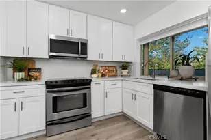 2 Evening Breeze, Irvine, CA 92603 - Photo 23