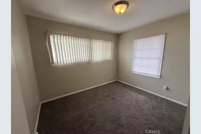 10213 Sophia Avenue, North Hills, CA 91343 - Photo 27