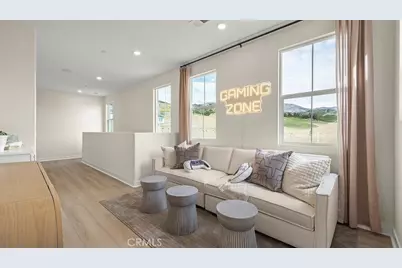 2038 Pyrenes Place, Santa Paula, CA 93060 - Photo 25