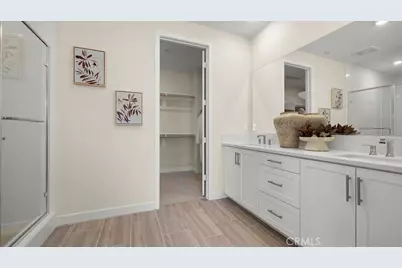 2038 Pyrenes Place, Santa Paula, CA 93060 - Photo 15