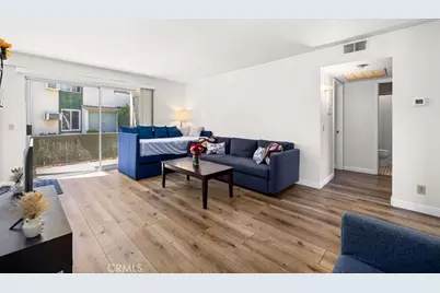 23232 Orange, Lake Forest, CA 92630 - Photo 9
