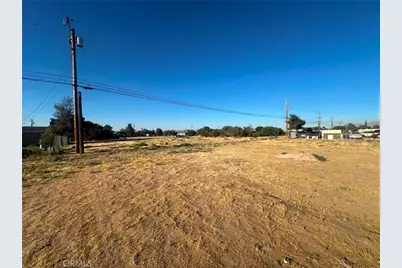 16370 Juniper, Hesperia, CA 92345 - Photo 7