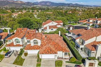 16 Calle Maria, Rancho Santa Margarita, CA 92688 - Photo 5