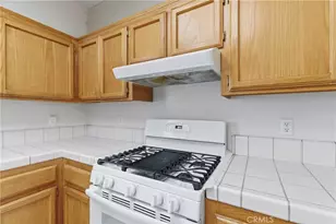 6510 Summer Breeze, Bakersfield, CA 93313 - Photo 17