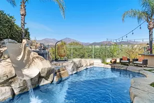 21 Summitcrest, Rancho Santa Margarita, CA 92679 - Photo 3