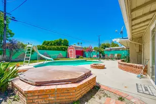20606 Skouras Dr, Winnetka, CA 91306 - Photo 43