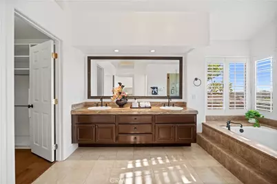 22101 Stillwater, Mission Viejo, CA 92692 - Photo 21