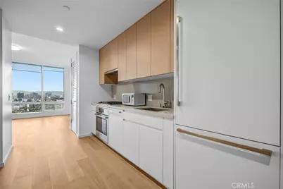 877 Francisco Street #1818, Los Angeles, CA 90017 - Photo 11