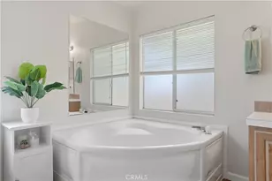 203 Dogwood Ln, Bakersfield, CA 93308 - Photo 17