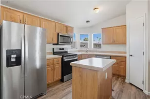 203 Dogwood Ln, Bakersfield, CA 93308 - Photo 3