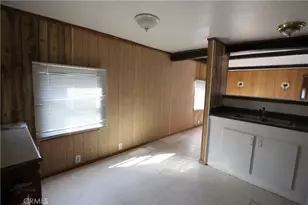 405 McCord Ave, Bakersfield, CA 93308 - Photo 5