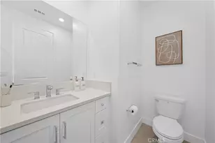 608 Chinon, Irvine, CA 92618 - Photo 35