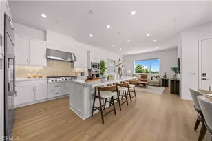608 Chinon, Irvine, CA 92618 - Photo 11