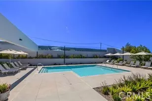 608 Chinon, Irvine, CA 92618 - Photo 63