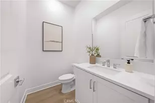 608 Chinon, Irvine, CA 92618 - Photo 21