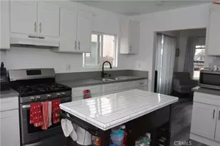 818 S Sloan, Compton, CA 90221 - Photo 3
