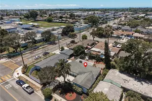 2107 Pomona, Costa Mesa, CA 92627 - Photo 29