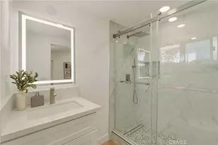 2107 Pomona, Costa Mesa, CA 92627 - Photo 15