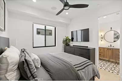306 3rd Street, Huntington Beach, CA 92648 - Photo 33