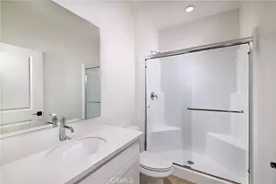 16583 Bottlebrush Ln, Fontana, CA 92336 - Photo 17