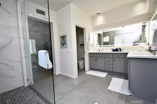 31 Vetrina, Irvine, CA 92606 - Photo 19
