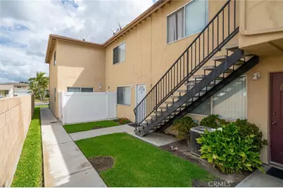 4302 Howard Avenue, Los Alamitos, CA 90720 - Photo 5