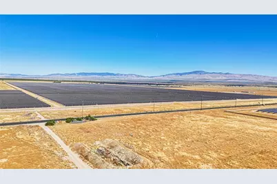 550 90th Street, Rosamond, CA 93560 - Photo 19