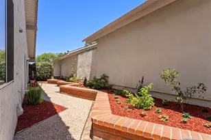 4612 Green Tree, Irvine, CA 92612 - Photo 29